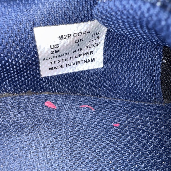 Size 2 Stride Rite Girls M2P Cora Navy Multi Sneakers - Picture 6 of 10
